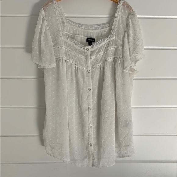 Torrid White Ruffled Buttoned Blouse - Picture 1 of 4